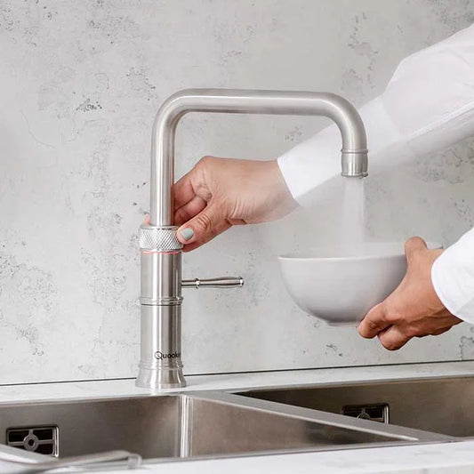 Quooker Classic Fusion 方形拉絲不鏽鋼水龍頭，含調節把手